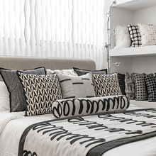 现代简约M灰色毛巾绣床旗搭毯靠垫轻奢民宿样板间软装床品多件套