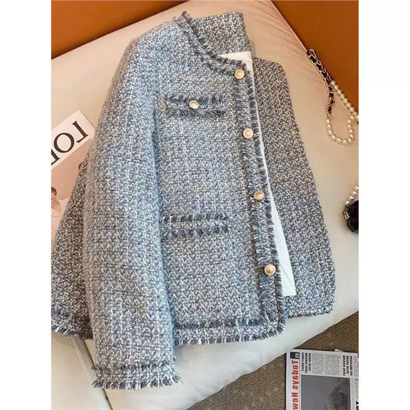 Модный в этом году красивый синий жакет в стиле Шанель, новый корейский драматический наряд на весну и осень, элегантный твидовый топ для светских львиц.