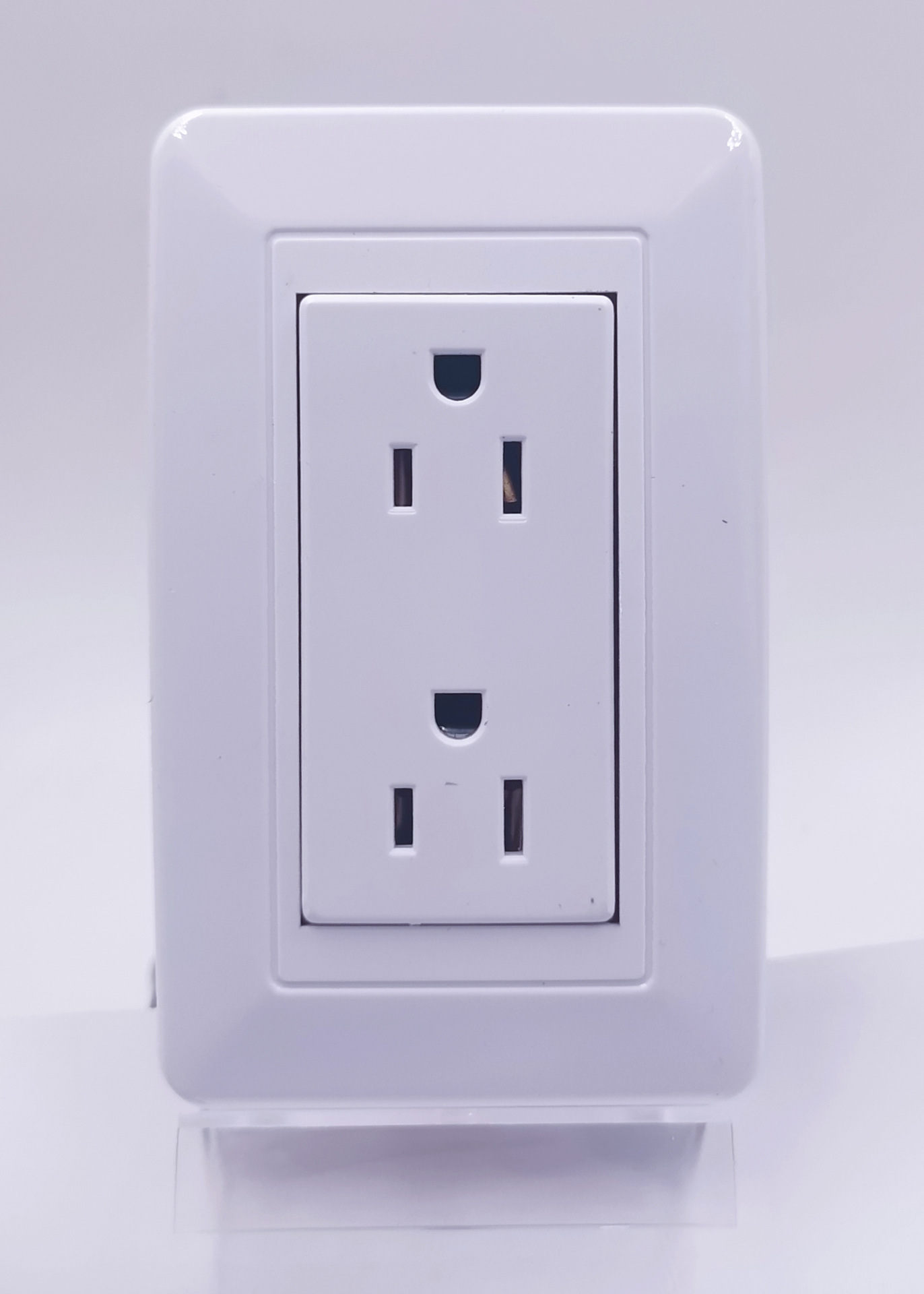 供应墙壁开关美式插座、六孔插座、美式开关等入墙式节能防漏电