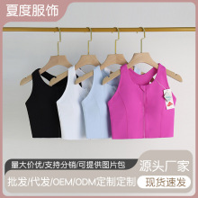 �Ķ�ǰ����\�Ӄ��·���ߏ���һ�w�̶������������\���٤����Ů