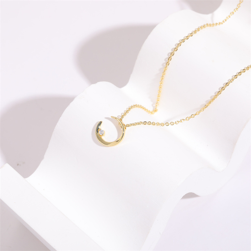 Fashion Moon Copper Plating Inlay Zircon Pendant Necklace 1 Piece