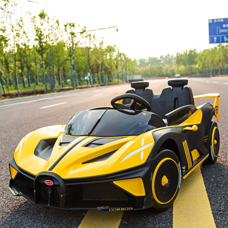 Coche eléctrico para niños coche de control remoto sentado bebé coche deportivo de cuatro ruedas entrega de una pieza coche de juguete recargable