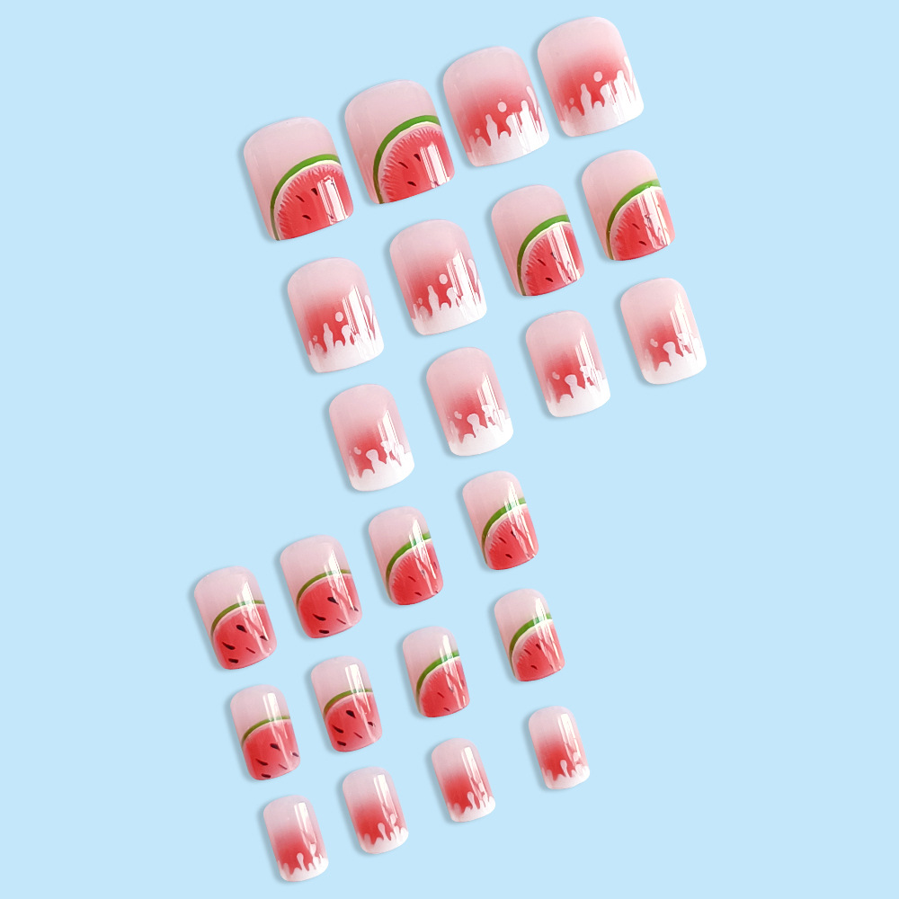 Leche, sandía dulce, uñas cortas, verano fresco, uñas de cabeza redonda, 24 piezas, parches de uñas terminados.