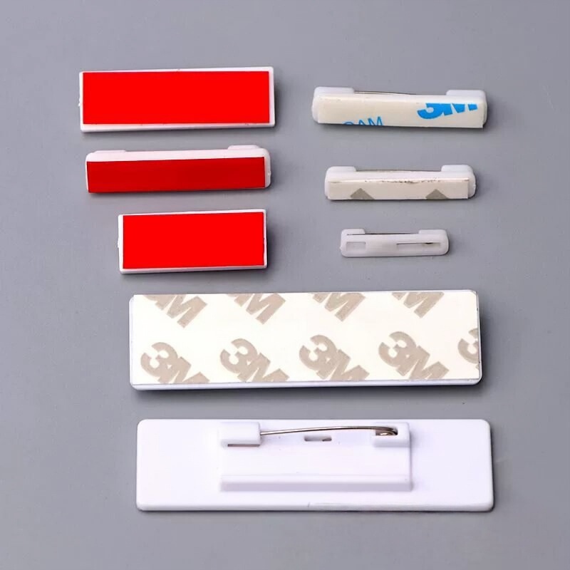 Manufacturer Wholesale Two-Color Plates of Various Sizes Plastic Adhesive Badges, Work Number Plates, Safety Badge Pins in Stock