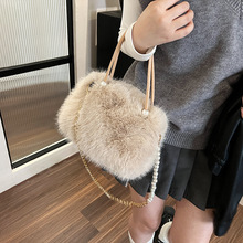 ëë��С�����sŮ24�¿��ﶬ������r��朗lë�qб��μ��