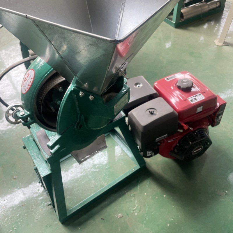 立口齿盘粉碎机