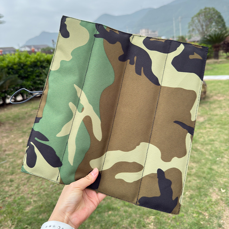 위장 밀리터리 그린