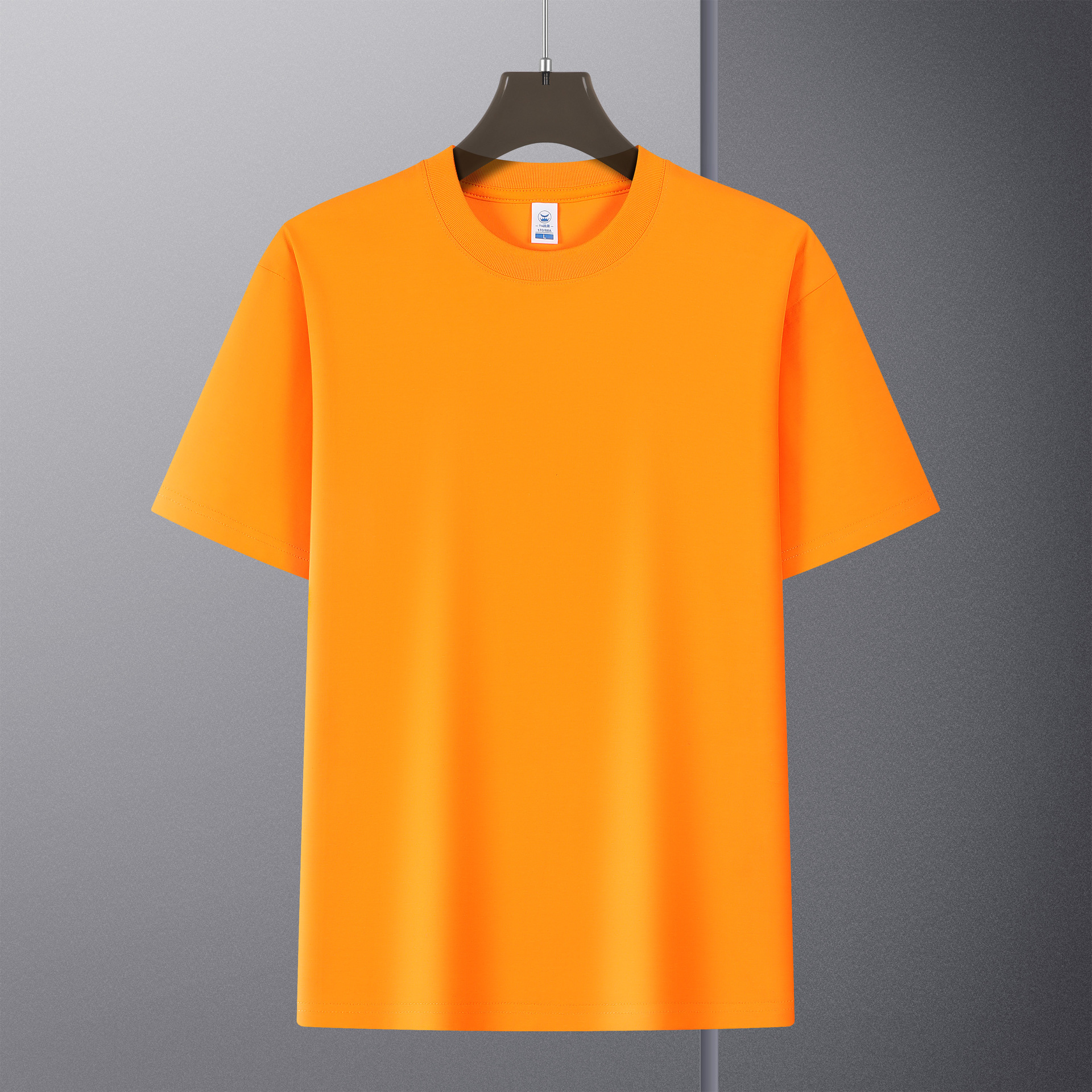 Camiseta de manga corta de peso pesado de 220 gramos de estilo americano hombre blanco suelto cuello redondo media manga camiseta de base de color sólido versátil personalizada de verano