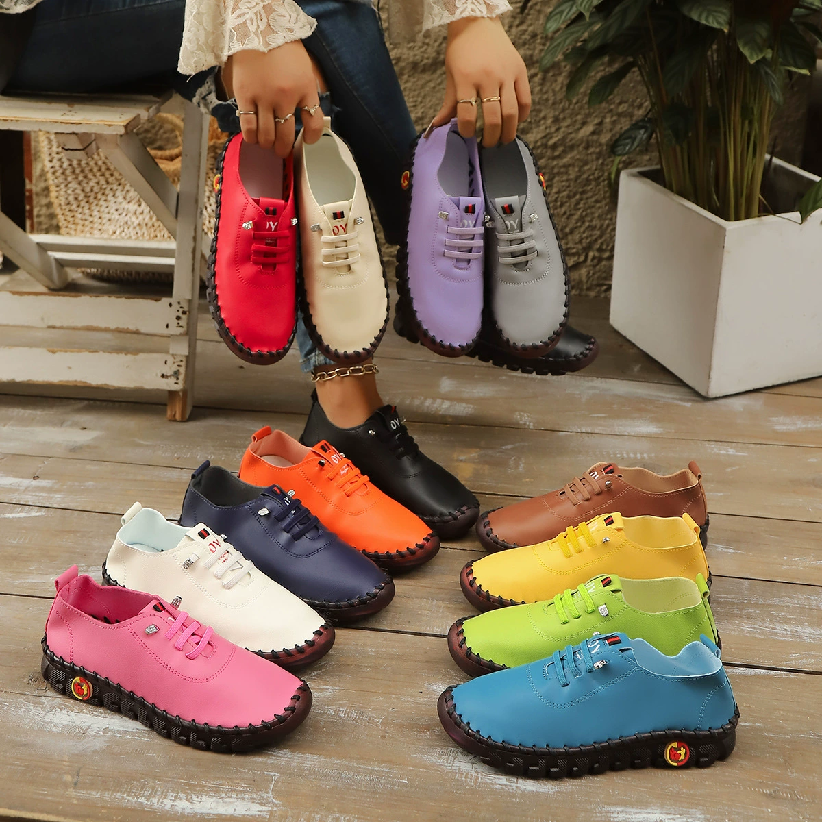 24 осенние новые повседневные одиночные туфли женские говяжьи сухожилия с мягким дном ручной шитья среднего и пожилой мамы обувь женская обувь спот оптом