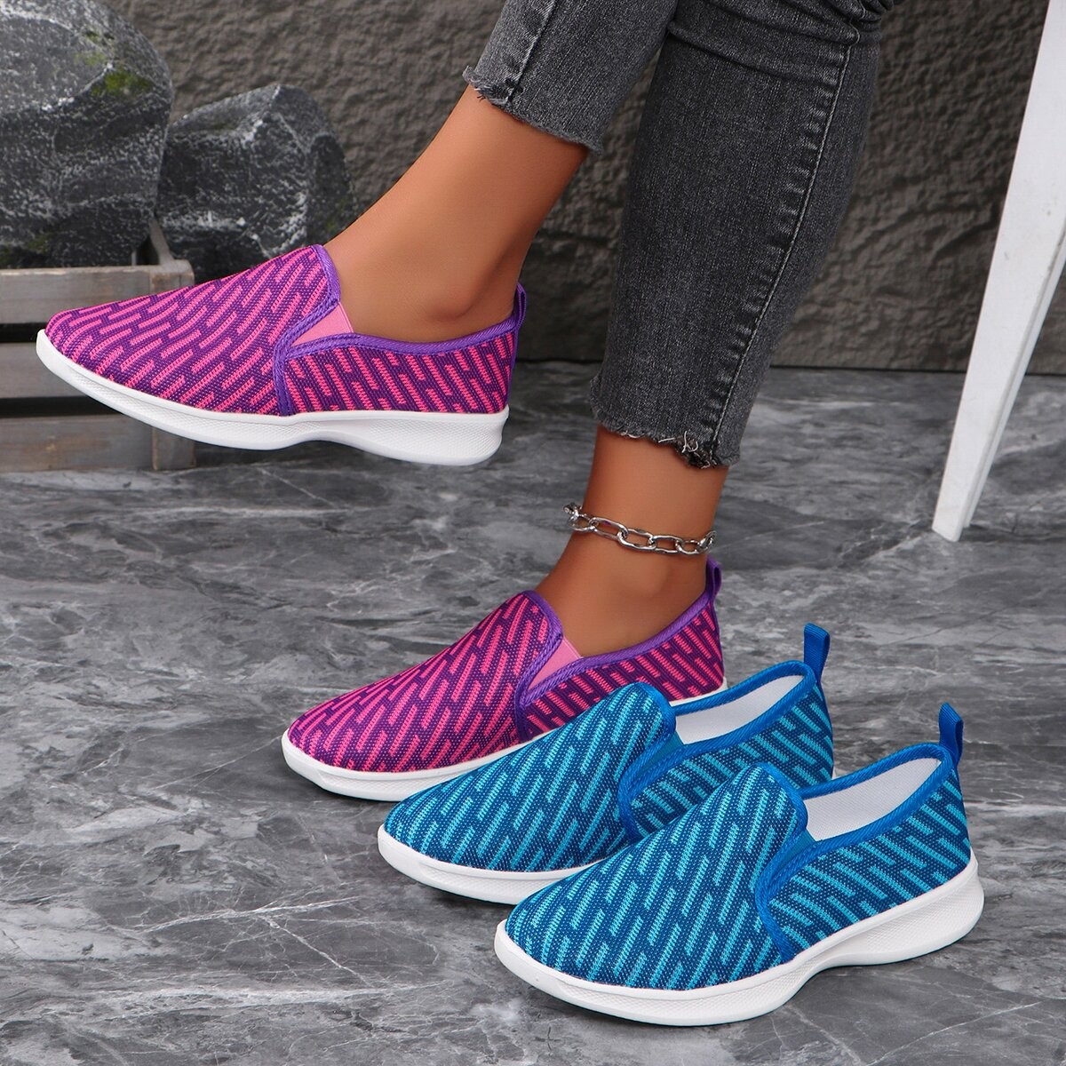 플러스 사이즈 대외 무역 한국 스타일 두꺼운 슬립 온 로퍼 여성용 신발 니트 라운드 발가락 캐주얼 플랫 신발