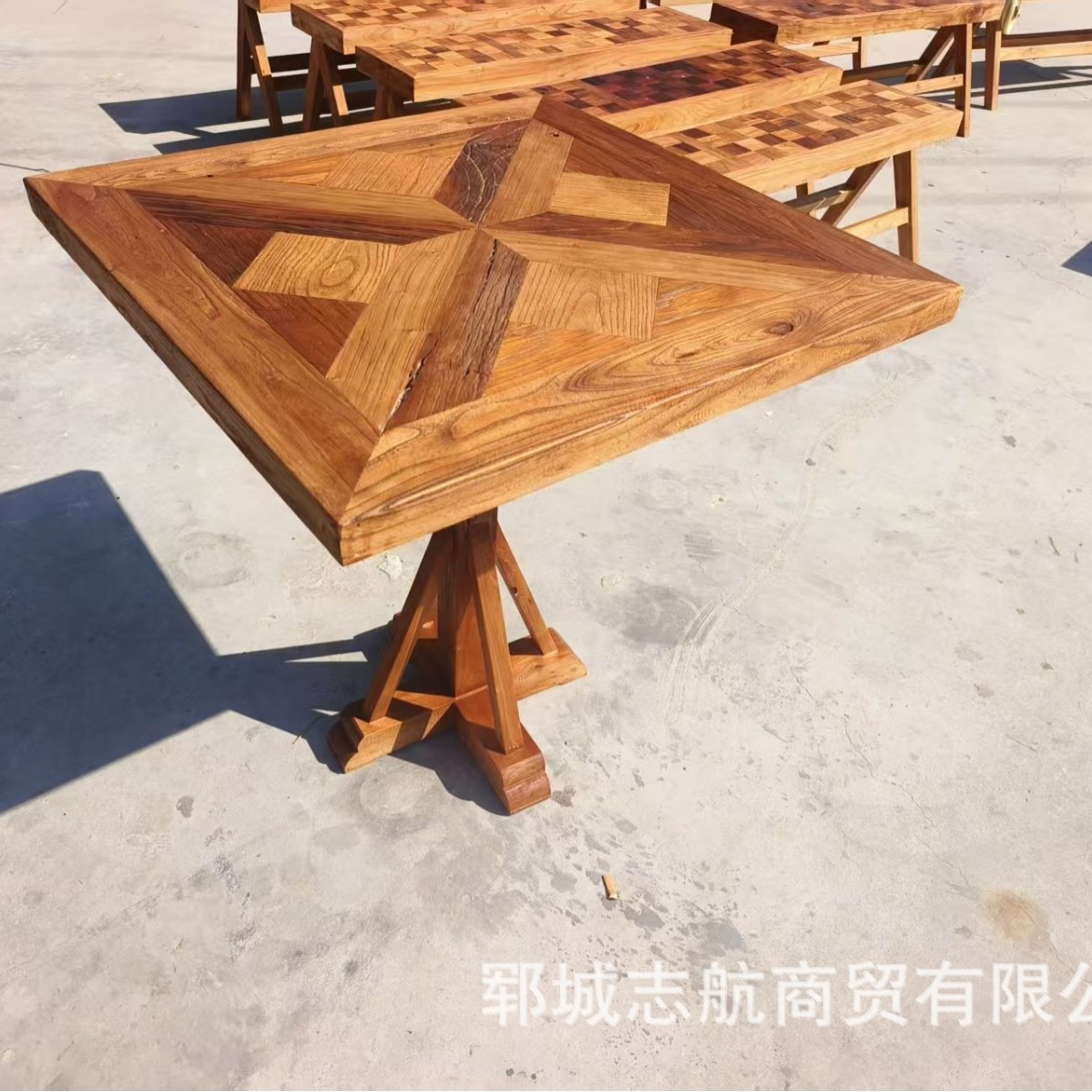 오래된 느릅 나무 오래된 문 패널 접합 꽃 모양의 단단한 나무 긴 테이블 풍화 된 질감 식탁 중국 스타일 사일런트 스타일 패널 테이블