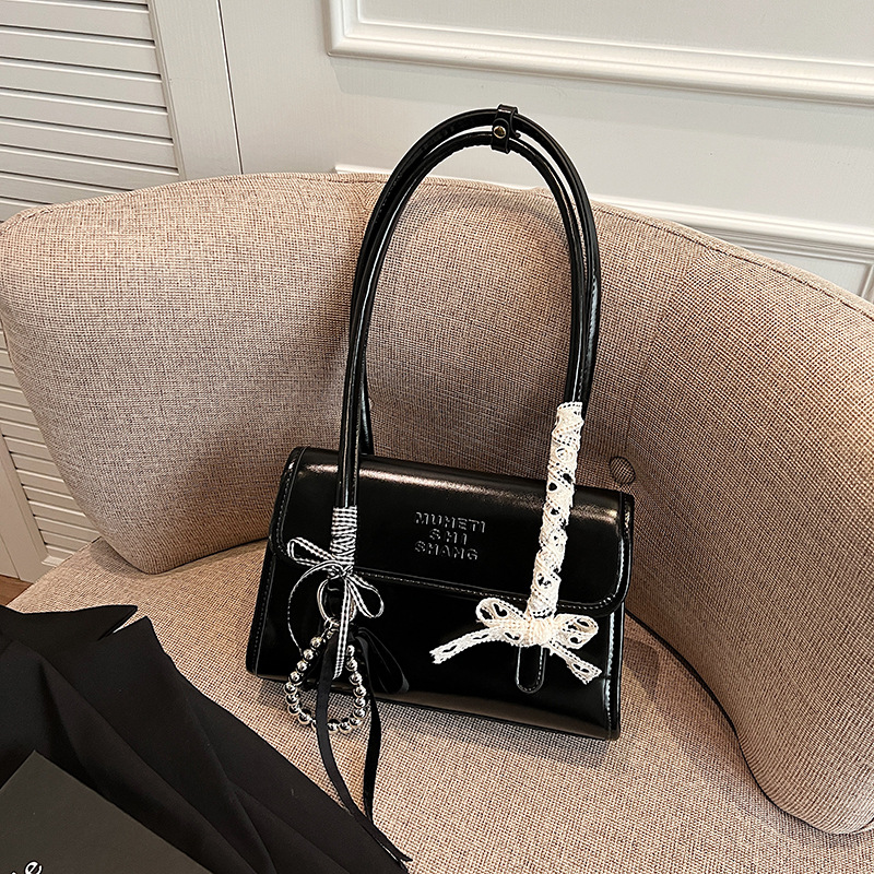 Bolso de mujer invierno 2025 nuevo estilo simple bolso coreano nicho de diseño bolso de hombro de viaje bolso de brazo para mujeres image 9