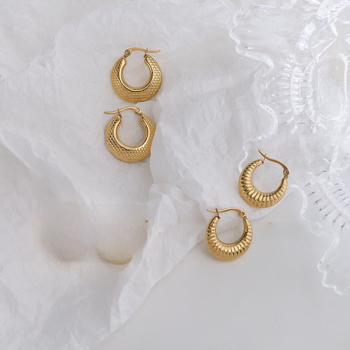 Marka French-style earring set, simple hoop halo scale horn bag titanium steel 18k gold earrings, Instagram-style accessories