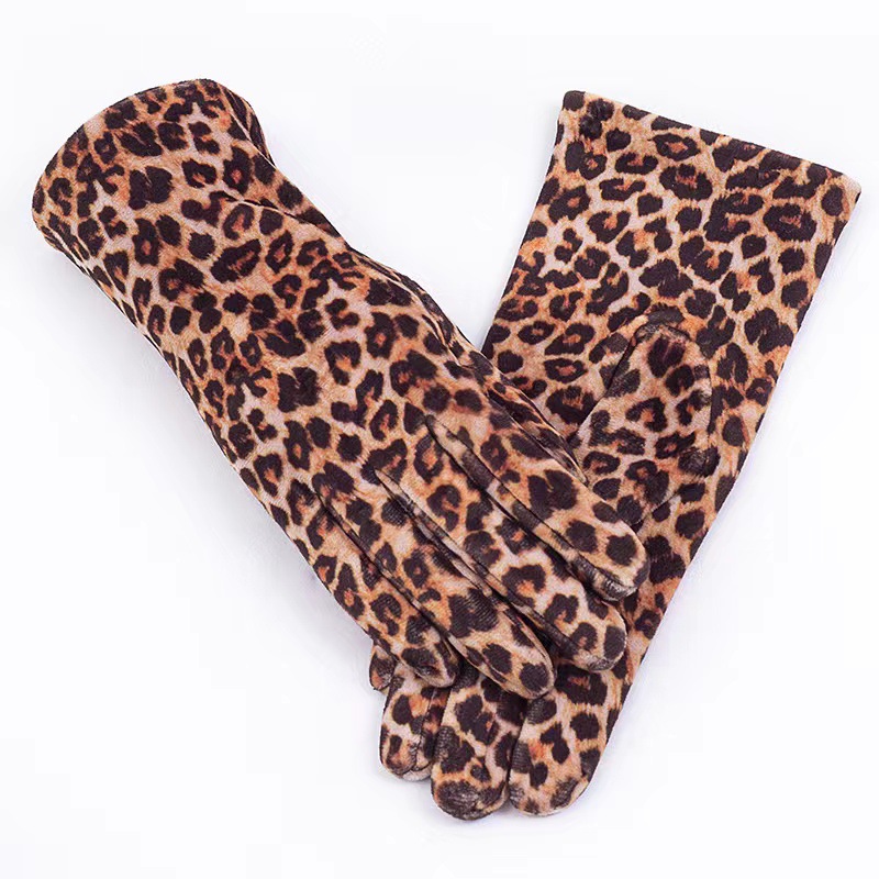 Europa y América leopardo estampado guantes de seda mujeres ins estilo de diseño de moda buena combinación de guantes de conducción de ciclismo más grueso