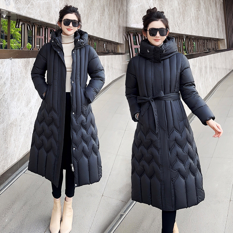 2025 invierno rodilla larga ropa de algodón de mujer delgada ropa de algodón de pluma de aire exterior grande chaqueta de algodón gruesa moda