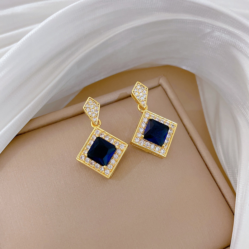 【钛钢】微镶项链耳环套装轻奢菱形吊坠个性气质宴会耳饰项饰组合详情10