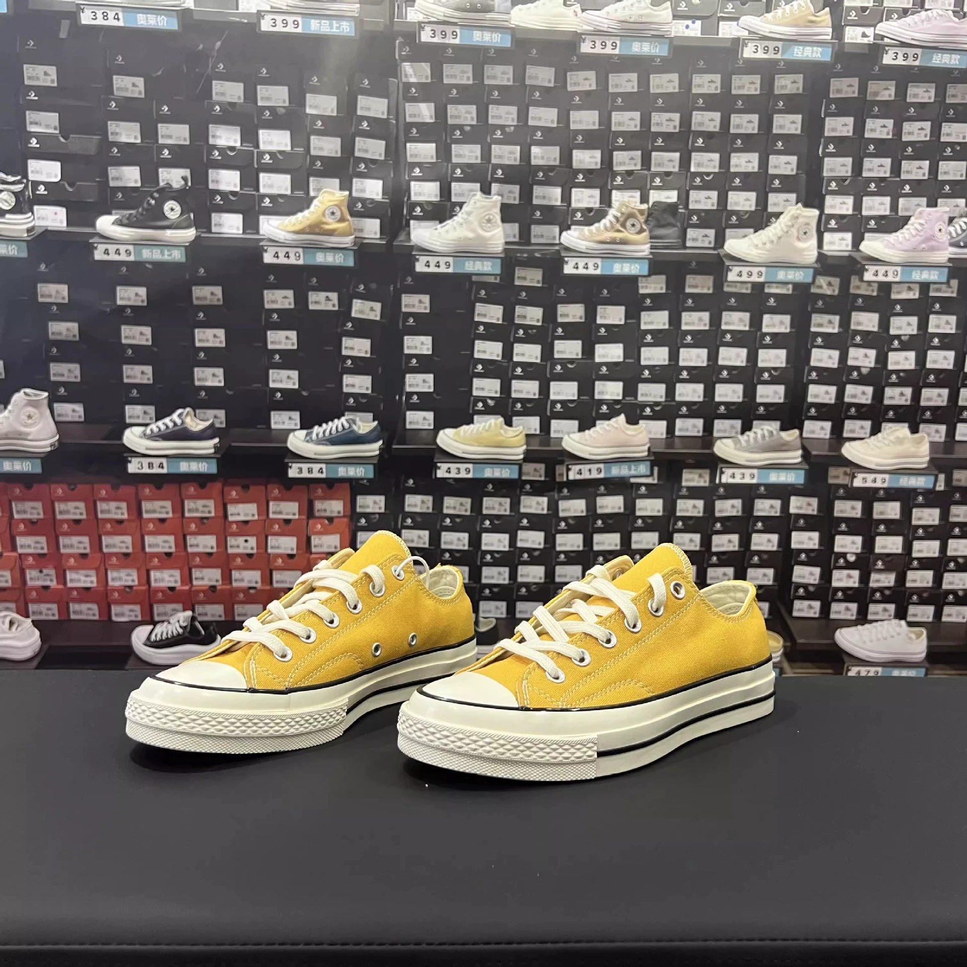 Классические тканевые низкие ретро-спортивные кроссовки Converse для отдыха, любимые
