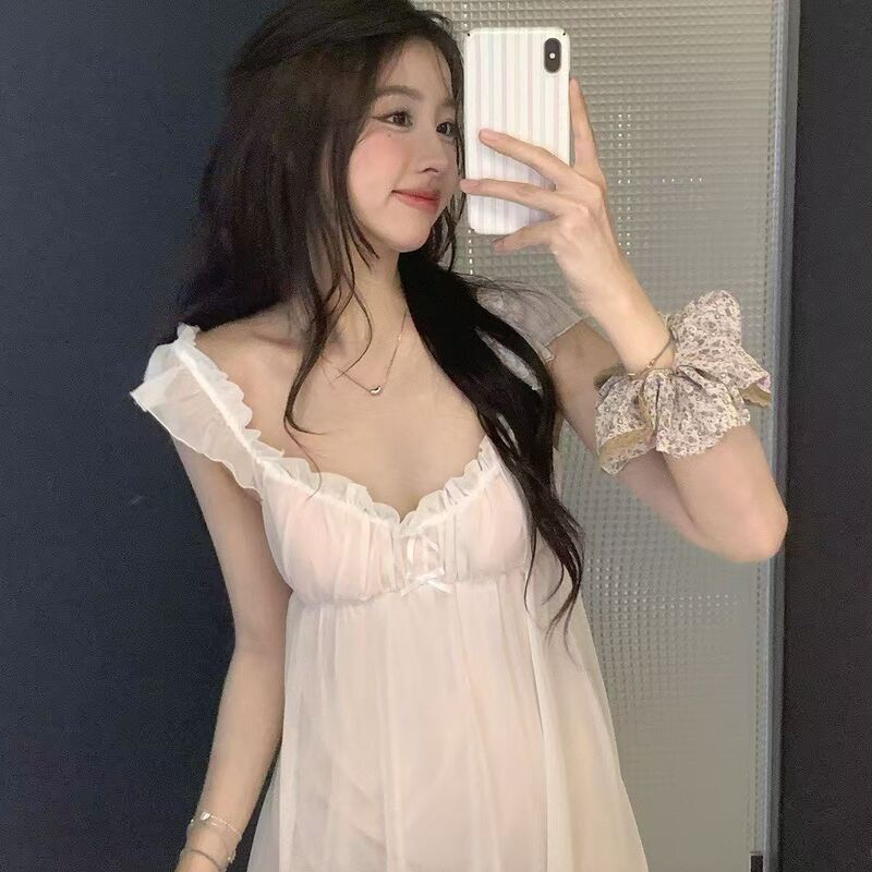 Sexy Lace Nightgown with Straps, Thin Spring/Summer Style, Sleeveless Short Design with Chest Pads, Sweet Princess Sleepwear
