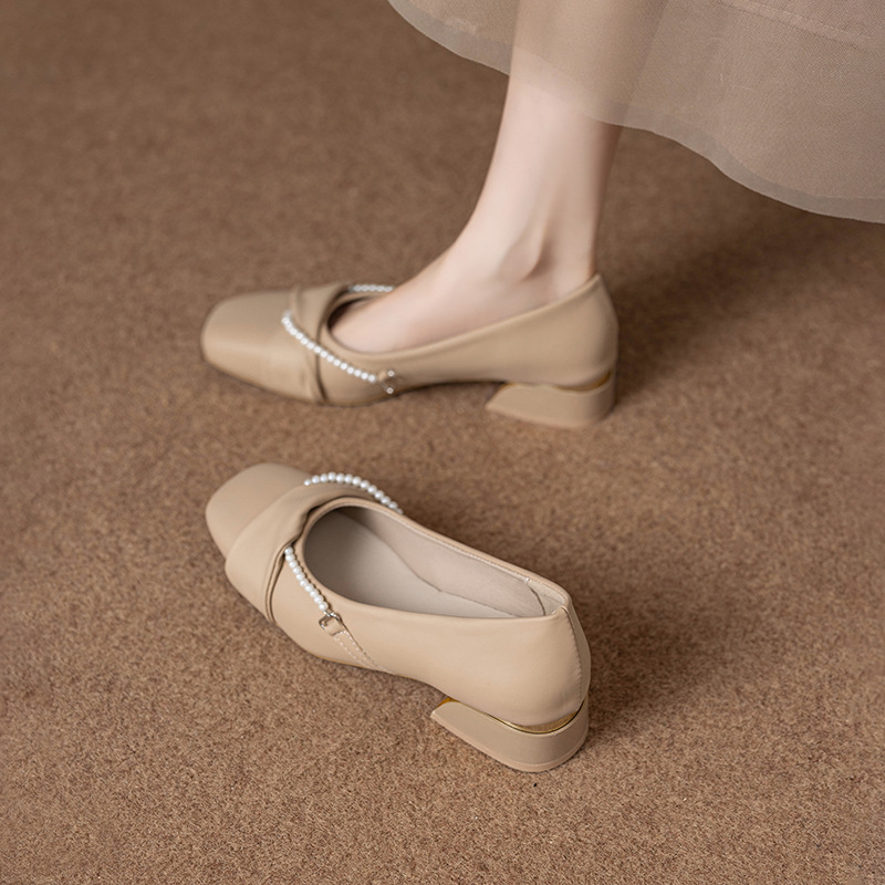 Trendy Low-Heeled Fashion Shoes for Women Spring 2025 Summer with Skirts French Evening Style 3cm Small Heels