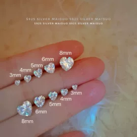 耳钉;项链;耳环