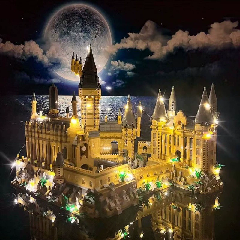 Toy (Lego) Magic Castle School Constructor, High-Difficulty Modular Kits, 3,888–9,888 pcs