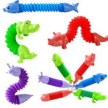 跨境减压玩具百变伸缩管萌宠钥匙扣解压创意挂件母婴拉伸玩具批发