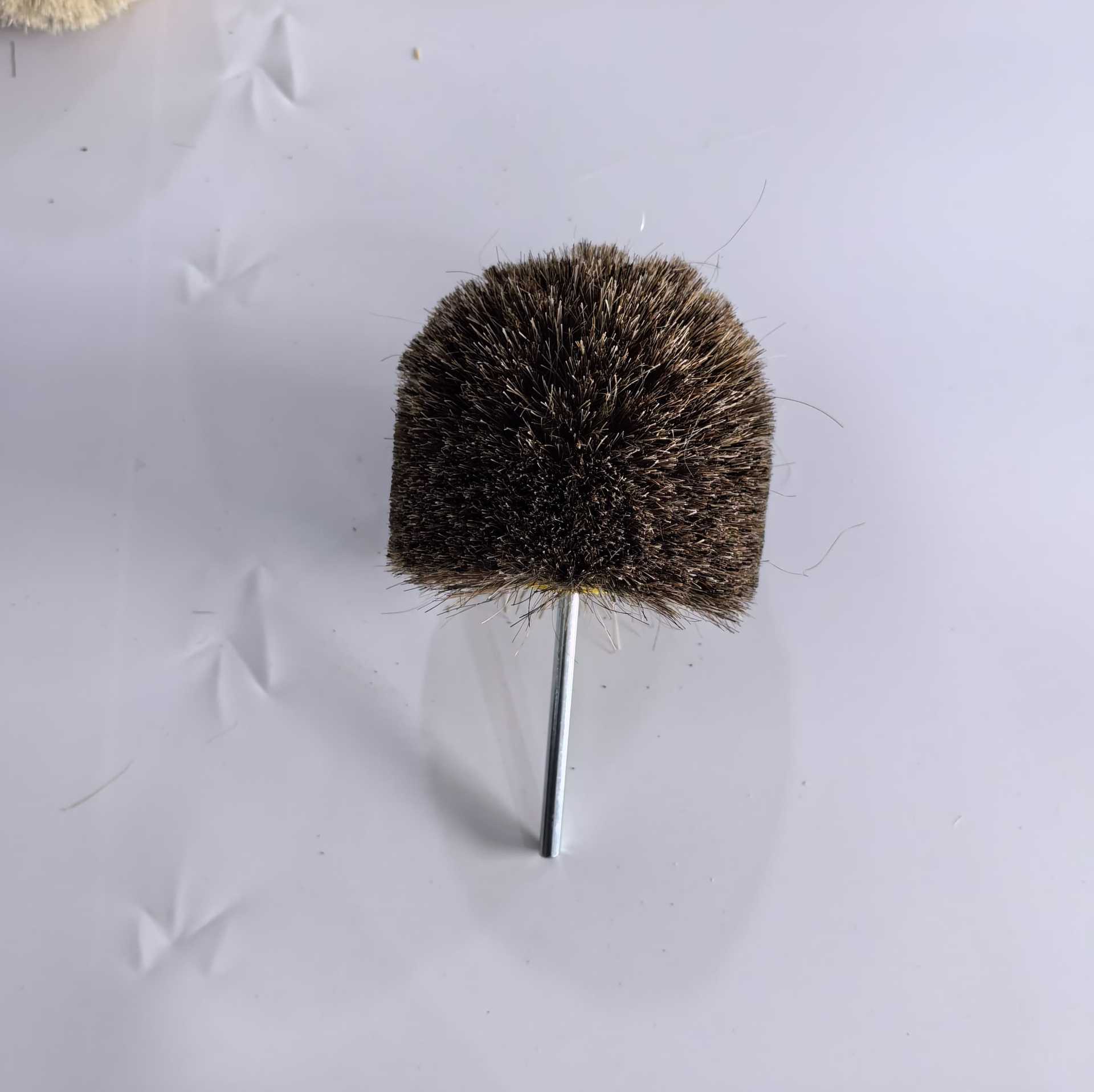 Las ventas mensuales de productos transfronterizos de Wenbo son más de 10,000 Qingguang encerado y pulido de lana de caballo sisal de cerdo cabeza de flor ovalada de nailon