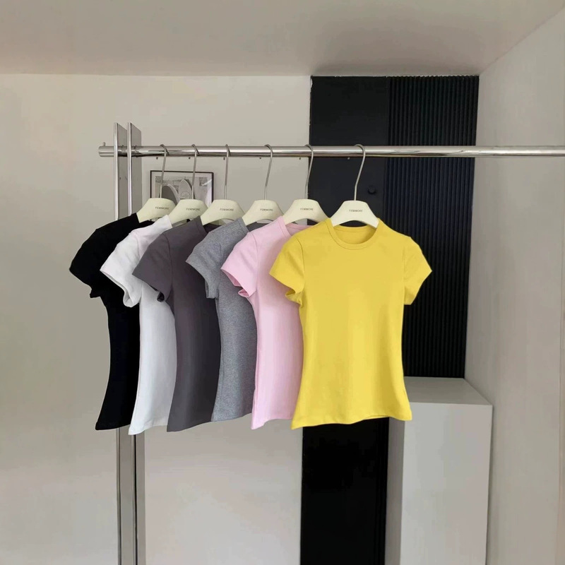 2026 Spring/Summer American-Style Regular Shoulder Round Neck Short-Sleeve Slim Fit Layered Mid-Waist Skin-Friendly Versatile Tight-Fitting Top T-Shirt for Women 2026 Spring/Summer American-Style Regular Shoulder Round Neck Short-Sleeve Slim Fit Layered Mid-Waist Skin-Friendly Versatile Tight-Fitting Top T-Shirt for Women