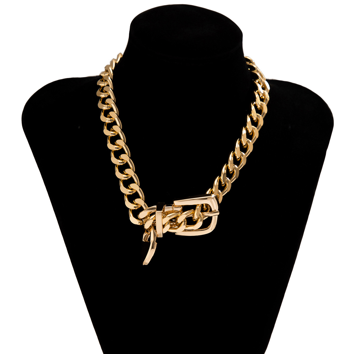 Vintage Style Geometric Solid Color Alloy Plating Chain Women's Necklace display picture 4