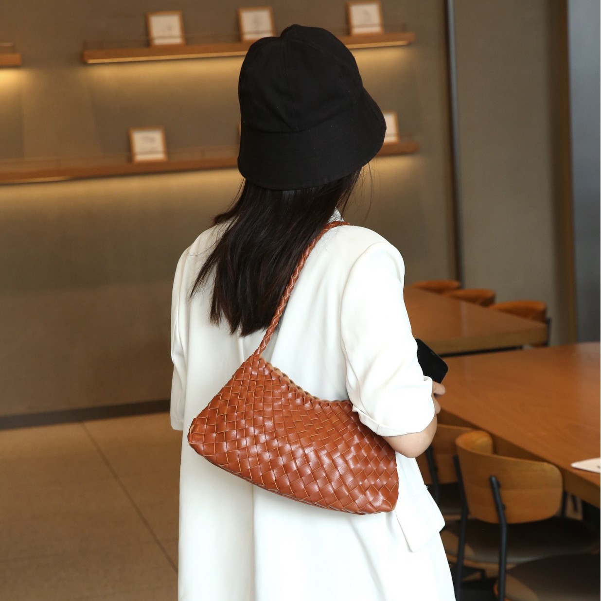Trending Women's Designer Mini Bag - Genuine Leather Hand-Woven French Style Shoulder Underarm Bag - Thumbnail 2