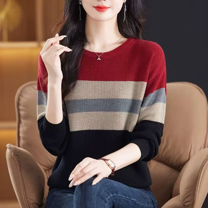 Большой размер женский свитер в полоску с круглым вырезом