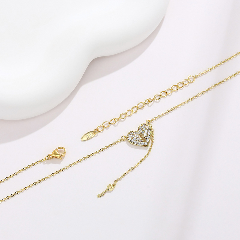 Xupe joyería amor corazón cerradura aleación con incrustaciones de circonio dulce personalidad cadena clavícula nicho temperamento clave Collar para las mujeres
