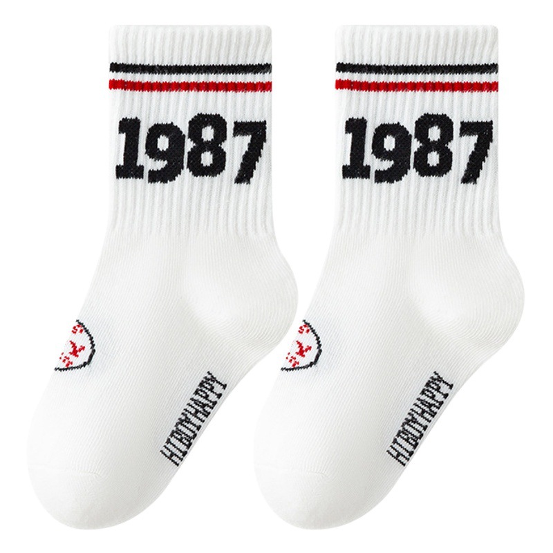 Calcetines para niños primavera y otoño calcetines de algodón niños medianos y grandes NIÑOS Calcetines de moda de otoño niños baloncesto deportes calcetines transpirables a media pantorrilla Otoño e Invierno