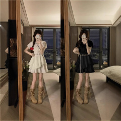 大きいサイズの婦人服のデザイン感のシャツのワンピースの女性の太っているmmの高い腰は股を遮ってやせているスカートは腰の鎖を送ります。