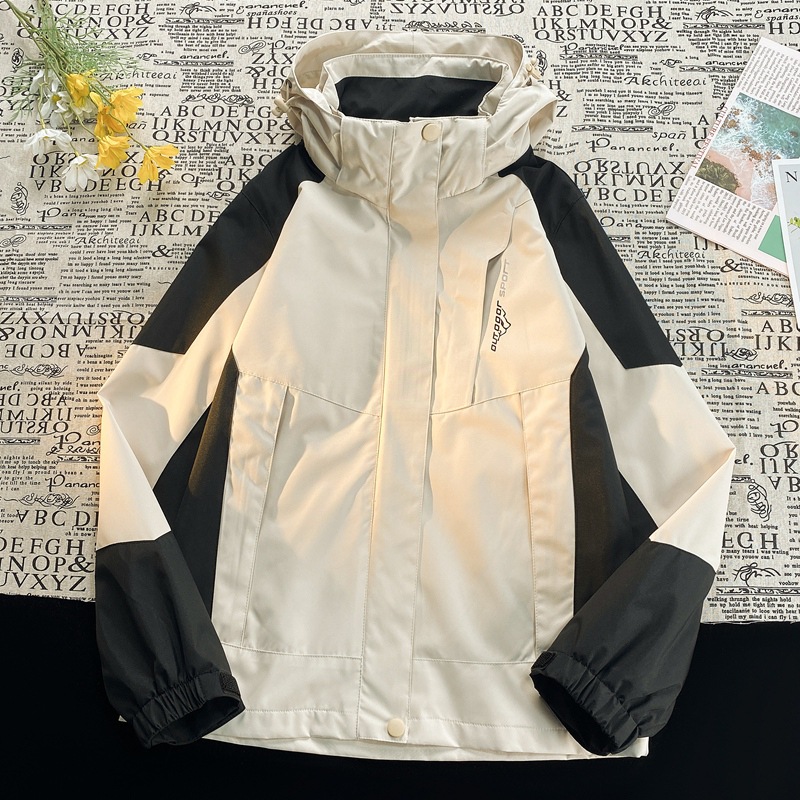 Primavera y otoño nueva ropa de asalto coreana de una sola capa mujer delgada al aire libre a prueba de viento a prueba de lluvia pareja abrigo casual ropa de montaña