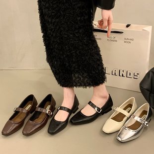 �r��2025���^��ʽ������ЬŮ�yɫ�͸��¿����Ь�͹�Ь��СƤЬ