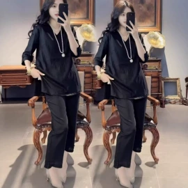 时尚休闲套装;女式T恤;连衣裙