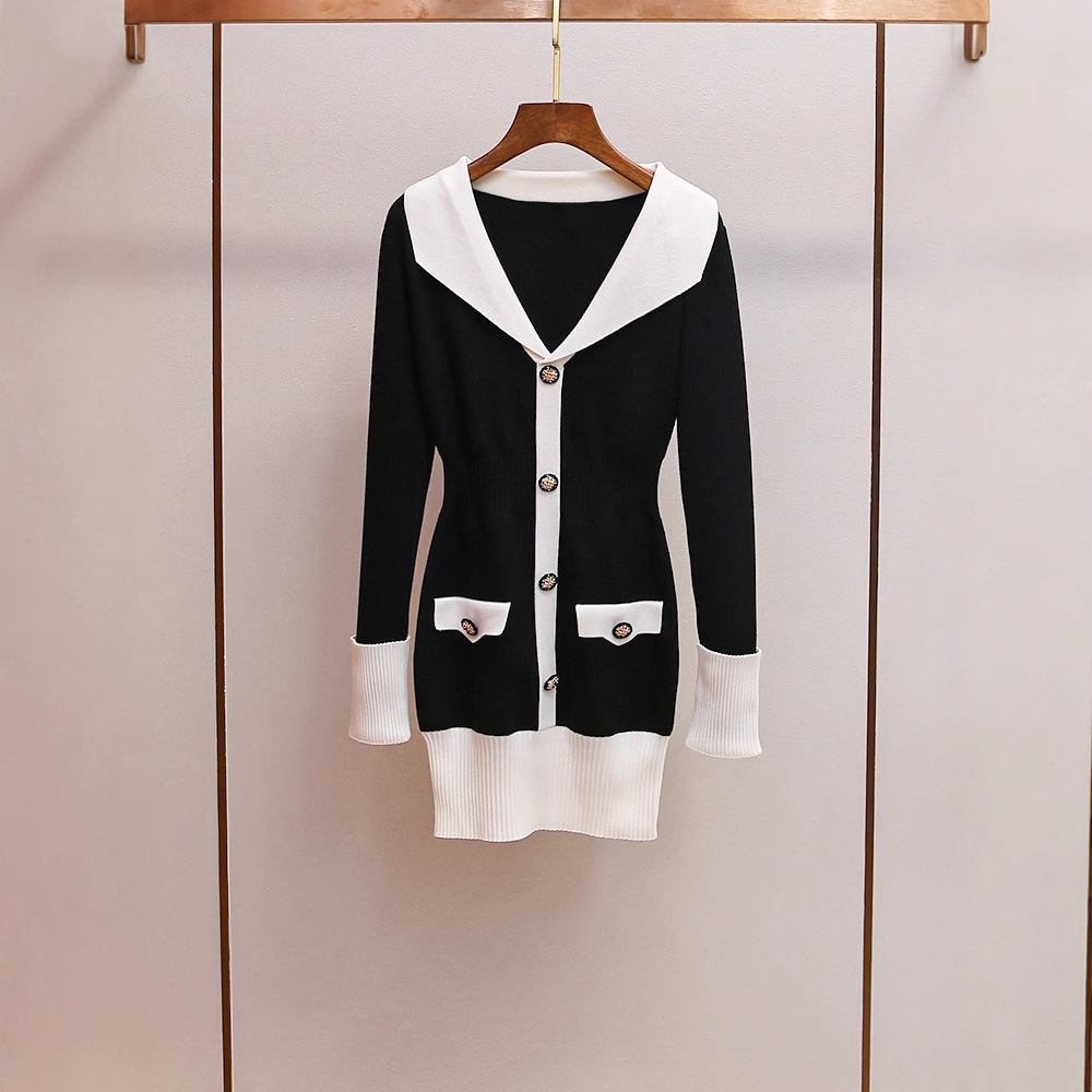 深圳南油高端女装秋季新款时尚法式撞色V领收腰短款针织连衣裙女