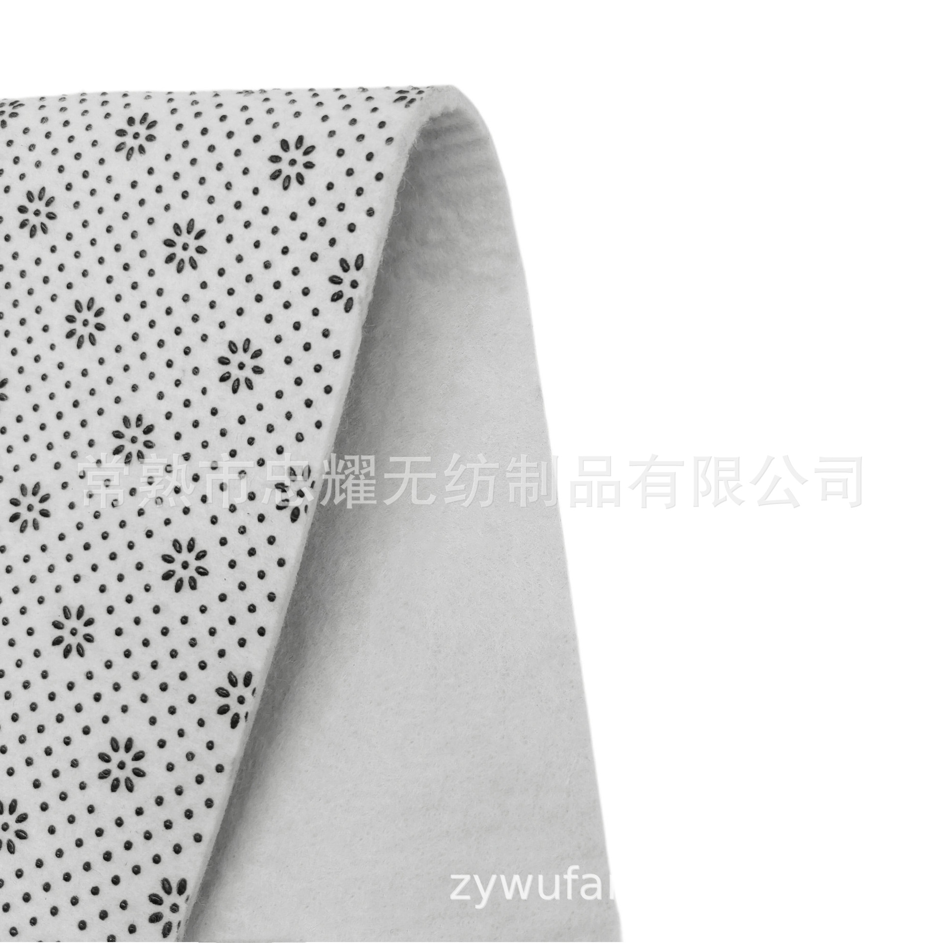 厂家加厚家居地毯基布白色梅花点塑无纺布地毯底布 地垫防滑底布