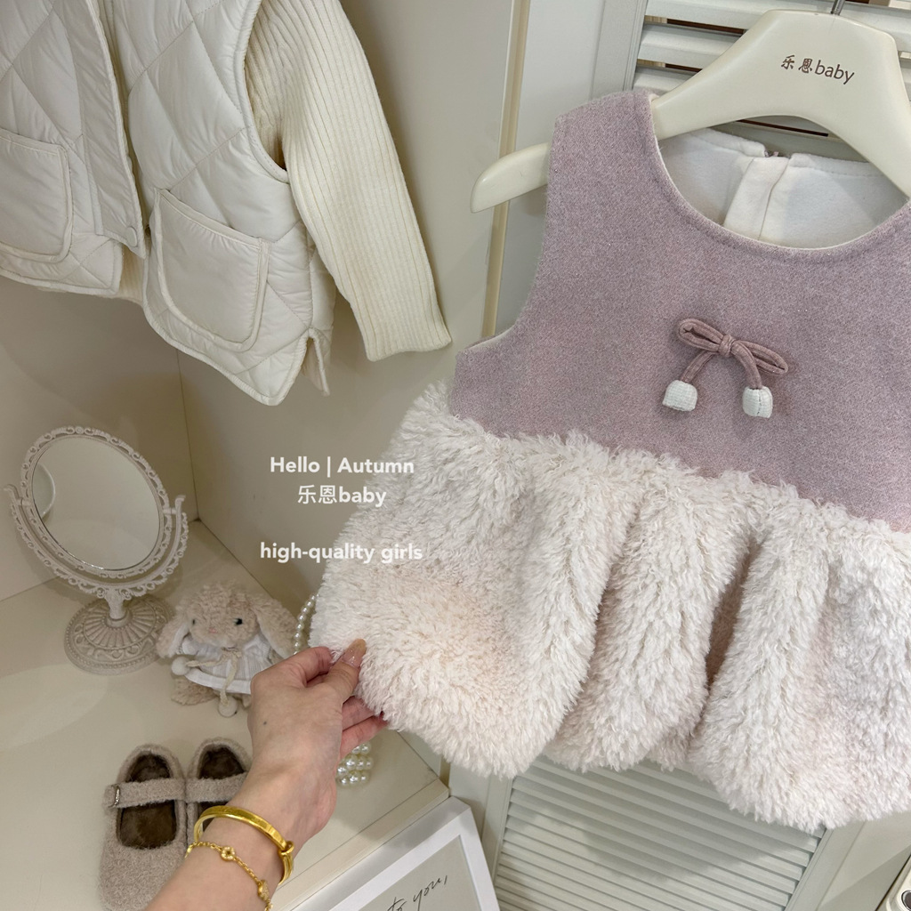 [Ropa para niños Le En] Nuevo estilo de otoño e invierno para niñas, falda de chaleco de lana rosa occidental y terciopelo, vestido de moda de todo fósforo
