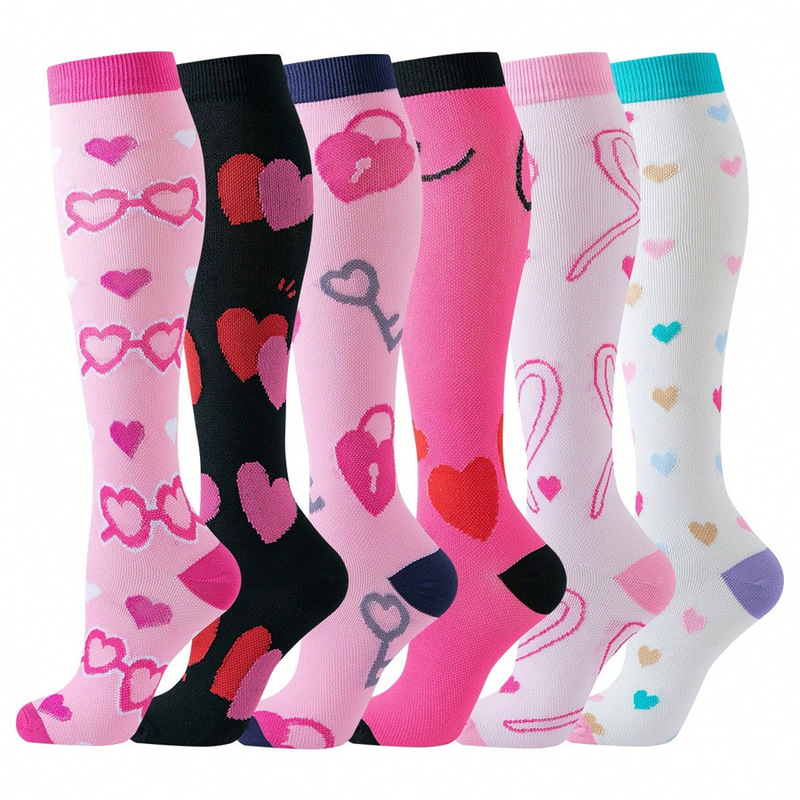 Women's Heart-Themed Calf Socks, Sweet and Romantic Style, Sweat-Absorbent and Breathable, Daily Wear for Going Out/Valentine's Day Wear Women's Heart-Themed Calf Socks, Sweet and Romantic Style, Sweat-Absorbent and Breathable, Daily Wear for Going Out/Valentine's Day Wear
