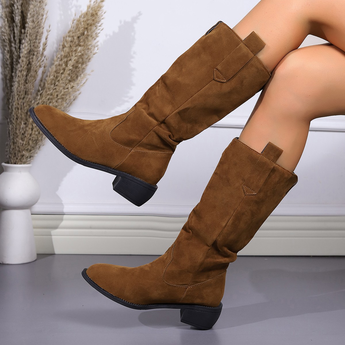 Autumn and winter new large size thick heel soft soled solid color boots for women_voghion.com