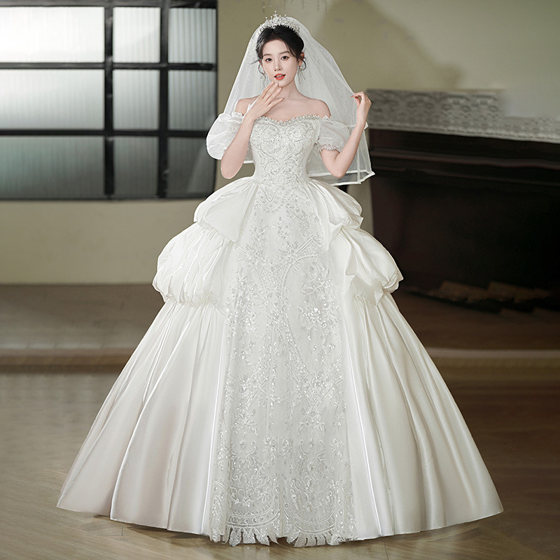 Satin Plus-Size Wedding Dress, Main Dress, French Style, 2026 New Model, Heavy Craftsmanship, Vintage Elegance, Adult Ceremony, Light Luxury, Plus-Size Gown