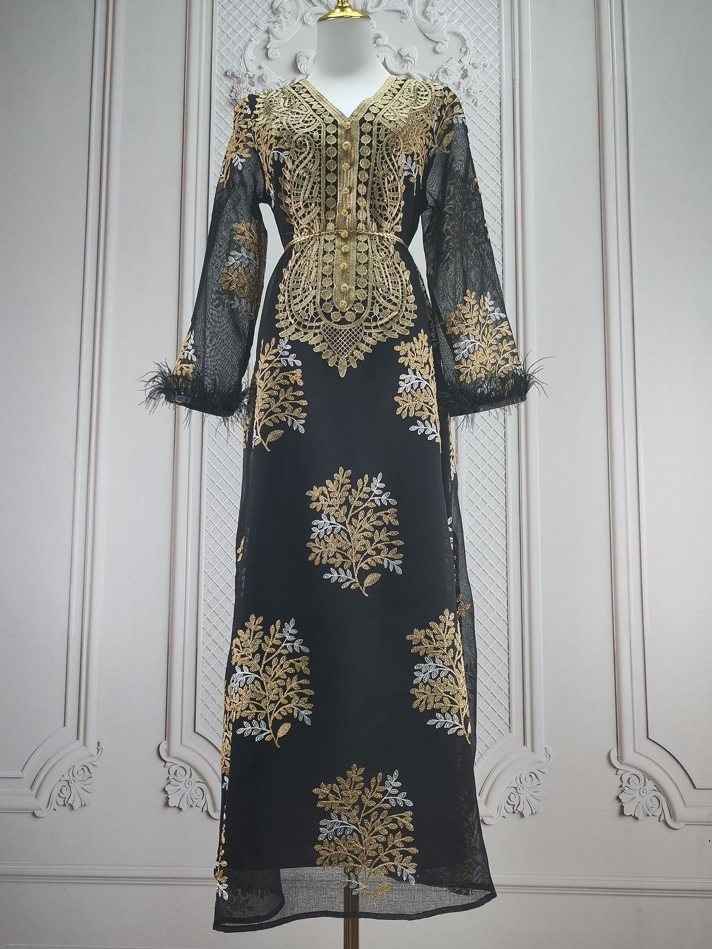 Damenbekleidung Bestickte muslimische Roben Arabische Kleidung Kleider_voghion.com