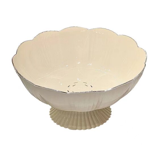Cream Style High Color Value Petal Fruit Plate Ins Style Living Room Coffee Table Candy and snack Plate Multifunctional Fruit Basket