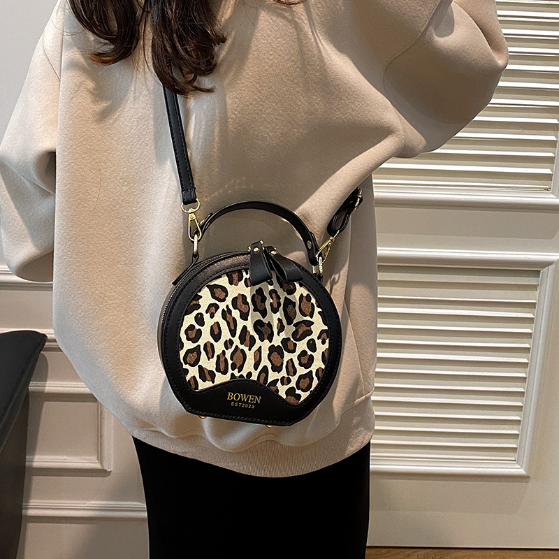 Women's 2024 popular niche fashion plaid crossbody texture handheld small round bag_voghion.com