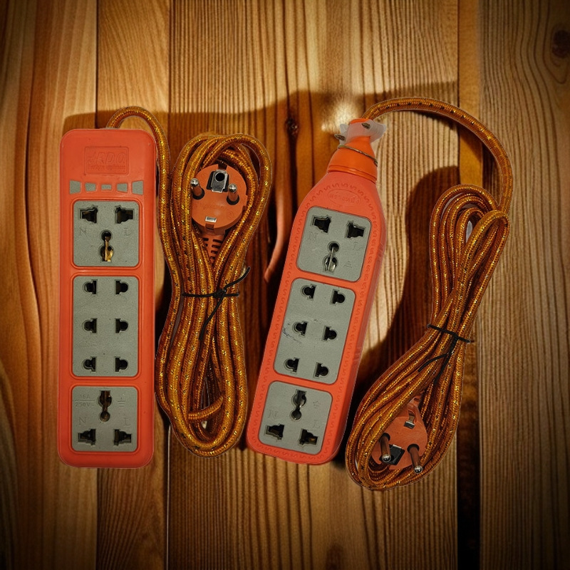 外贸出口 12孔防爆包胶插座 一体成型大功率防摔无线排插跨境批发