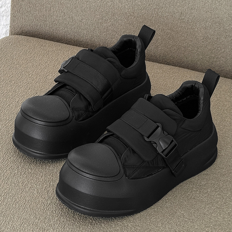 2025 New Thick-Soled Velcro Plus Velvet Thickeneded Warm Black Shoes Trendy Versatile Height-Increasing Shoes Men's Comfortable Sneakers