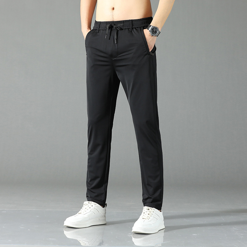 1028 black trousers