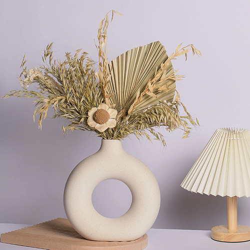Cross-border hot selling donuts ceramic biscuit vase creative simple home furnishings hydroponic dried flowers small wholesale